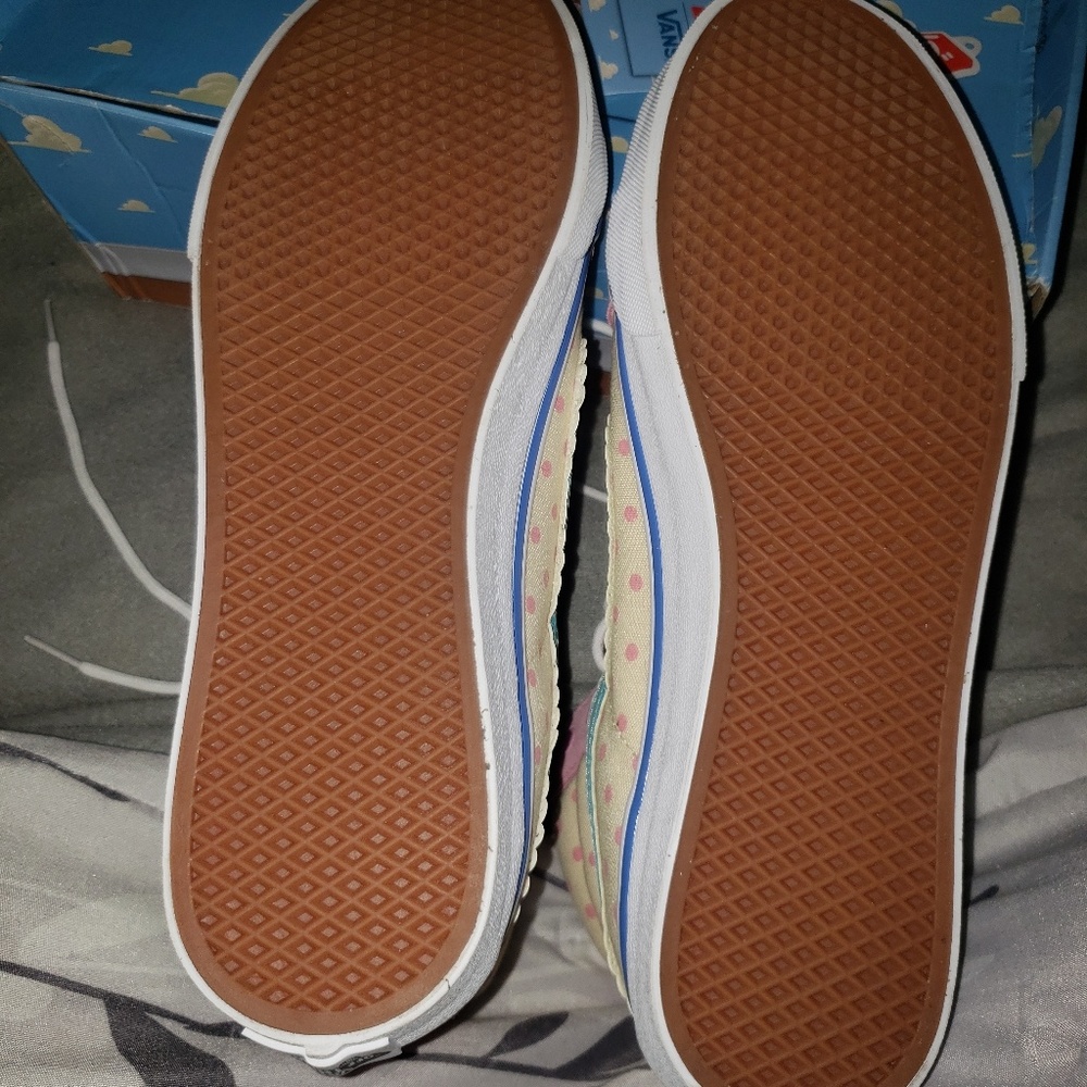 Toy Story Vans - Picture 5 of 8